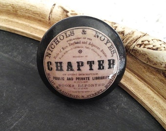 Vintage Books Series, CHAPTER, Wooden door pulls