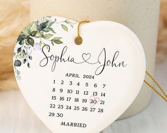 Verheiratet Ornament, benutzerdefinierte Hochzeit Andenken, Hochzeitsgeschenk, Hochzeit Datum Ornament, Kalender Jahrestag Geschenk, Keramik verheiratet Ornament, Braut Geschenk