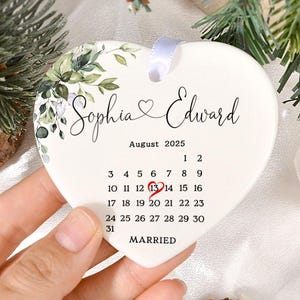 Married Ornament,Wedding Gift,Wedding Gifts For The Couple,Wedding Date ornament,personalized wedding gifts,Calendar Anniversary Gift