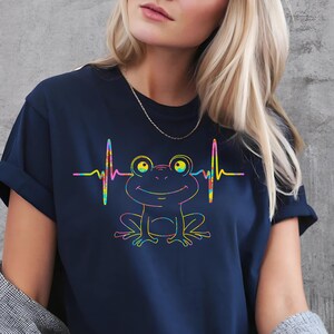 Frog Lovers Heartbeat Tshirt -Frog Birthday Gift, Frog Shirt, Gift for Frog Nature Enthusiasts, Frog Birthday Present, Funky Frog Art tshirt