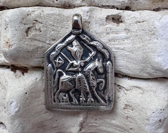 Sterling Silver handmade Pendant in antique technique.