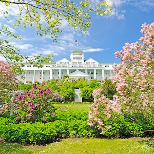 Grand Hotel Lilacs - Michigan Photography
