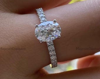 1.50 CT Oval Cut Diamond Solitaire With Accent Ring, Lab Grown Diamond Ring, 18K Solid White Gold Wedding Diamond Ring, Anniversary Gift