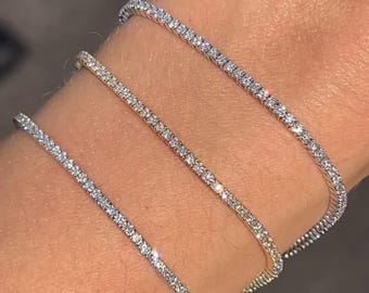 Round Cut Lab Grown Diamond 14K White Gold Daily Wear Bracelet For Women.