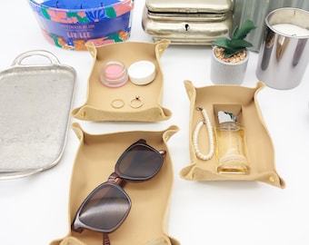 Jewelry organizer, leather tray made of natural cowhide, perfect as home decor for storing everyday items.