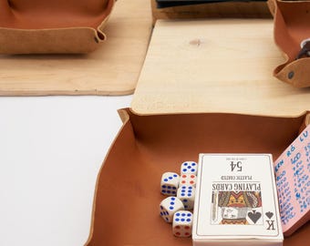 Dice rolling tray, leather tray made of natural cowhide, perfect as home decor for storing everyday items.