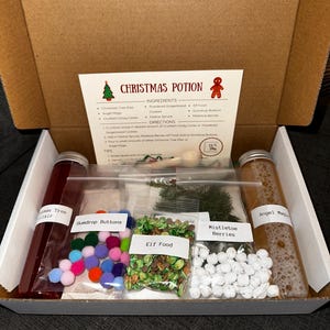 Christmas Potion Kit, Potion Making Kit, Potion Kit Kids, Sensory Play, Natural Play, Potion Making, Outdoor Play, STEM, Early Years, Xmas