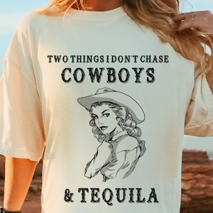 Maglietta da donna western, cowboy e tequila, maglietta divertente da donna con tema rodeo di Nashville, maglietta comoda da cowgirl retrò, regalo di magliette vintage
