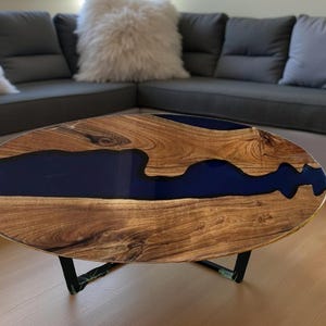 Oval Blue Epoxy Coffee Table Top – Handmade Wooden Resin Furniture for Home Decor & Art Lovers