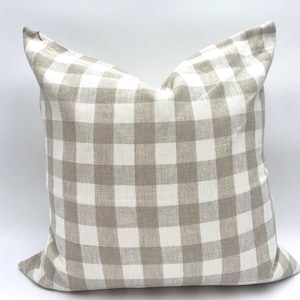 18 x 18 geruite kussensloop 20 x 20 beige pastel kussen gooien accent landelijke stijl Cottage boerderij ontwerp slaapkamer decor geruit kussen
