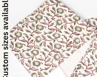 Floral Table Runner Green table runner Farmhouse table runner Dining Decor French Country Table Linen Spring table runner House Gift Runner