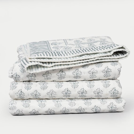 Blue quilt Farmhouse quilt Fall blanket Bedding all season quilt Blue Decor quilted Bedspread Quilted comforter fall blanket summer quilt