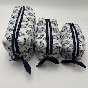 3er-Set Reise-Make-up-Tasche Gesteppter Blumenbeutel Kosmetik-Organizer für Reise-Toilettenartikel Mütter Geschenk Lehrer Geschenk für ihr Reisegeschenk