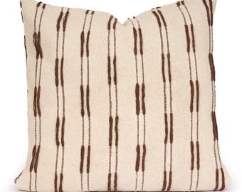 Neutraler, gewebter Kissenbezug, strukturiertes Beige, dekoratives Kissen für Wohnzimmer, Boho-Landhausstil, Schlafzimmer