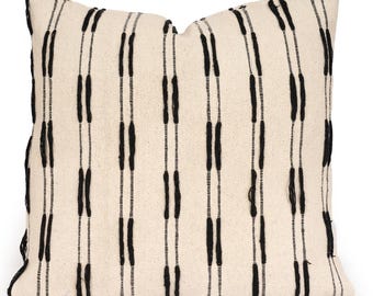 Schwarzer, gewebter Kissenbezug mit Struktur, dekoratives Kissen für Wohnzimmer, Schlafzimmer oder Boho-Stil