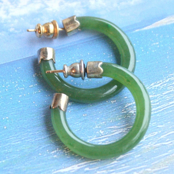 Jade Hoop Earrings Vintage 14kt Gold Pierced Posts Gorgeous Hearts Desire