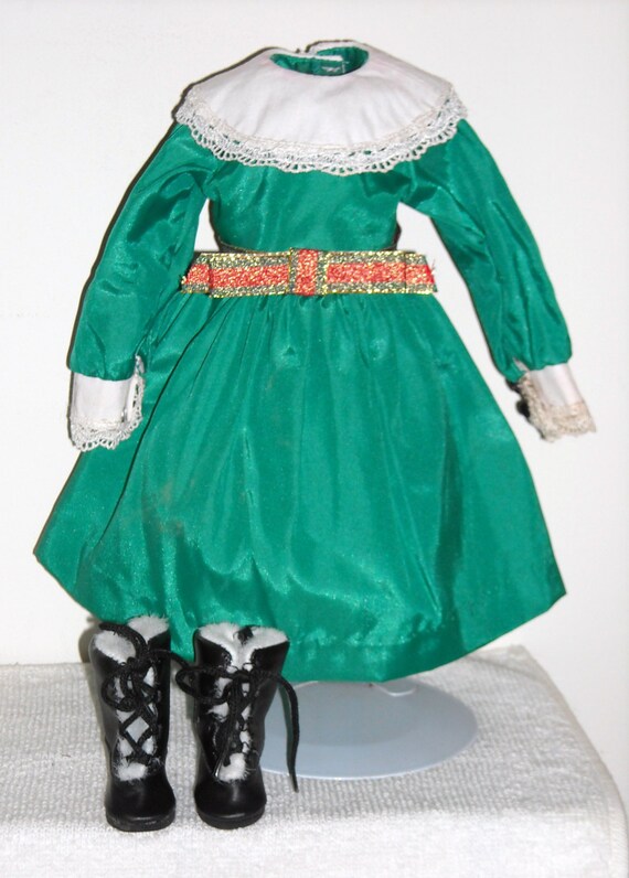 Shirley Temple "little Caroler" Green Satin Dress W/ Fur Lined Black  Leather Boots - Etsy