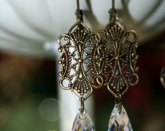 Vintage Lace Romantic Filigree Swarovski Crystal Earrings Dangle Petite Lightweight