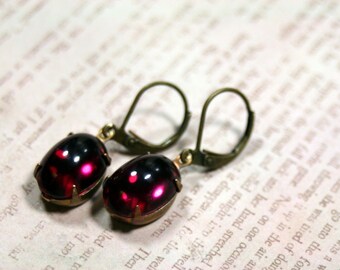 Sangria Vintage Rhinestone Earrings