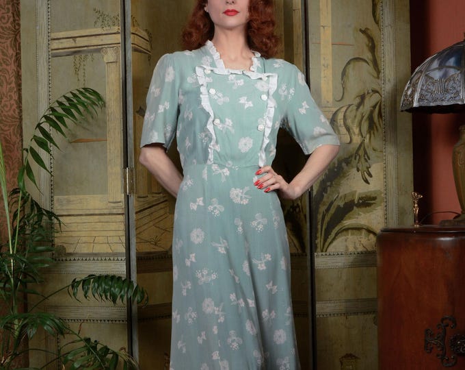 1930s Dress Sweet Late 30s/Early 40s Matte Rayon Day Dress in Aqua Blue and White AS IS