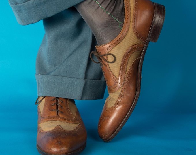 1950s Vintage Shoes Size 10 1/2 B - Carroll & Co Beverly Hills Leather and Cloth Two Tone Wingtip Spectators with Broguing