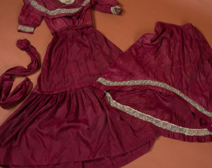 Lot #2 A 1900s Burgundy Silk Dress of Three Pieces WOUNDED BIRDS SALE
