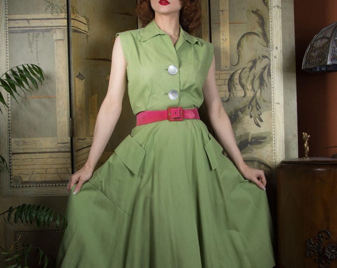 1950s Ensemble - Vintage 50s Green Cotton-Linen Sturdy Two Piece Set with Deep Pocket Skirt and Large Buttons