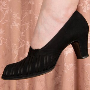 1940s Shoes - Size 9.5 N - Elegant Black Suede and Satin Striped Peep Toe Heels with High Vamp