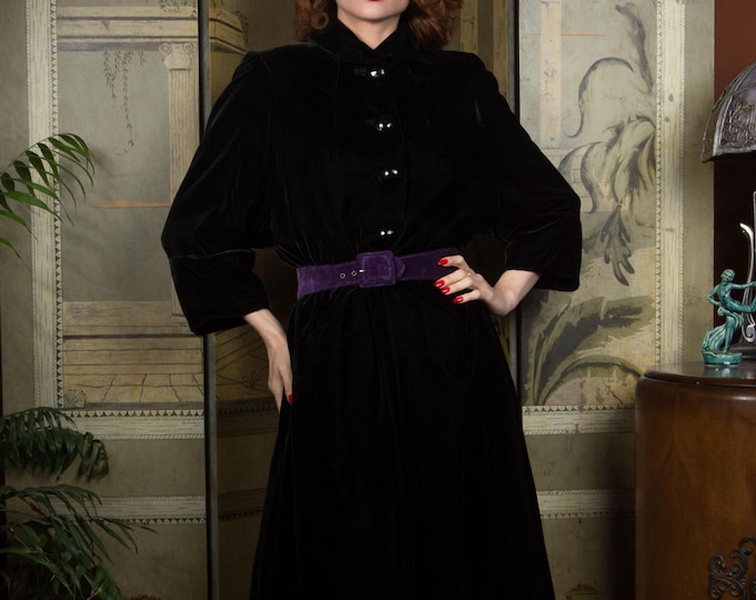 1950s Coat - Jet Black Vintage 50s Velvet Cocktail Coat with Faceted Buttons