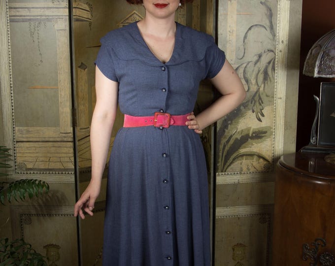 1940s Dress - Super Soft Vintage Late 40s Day Dress of Heathered Blue Rayon Gabardine with Wide Collar