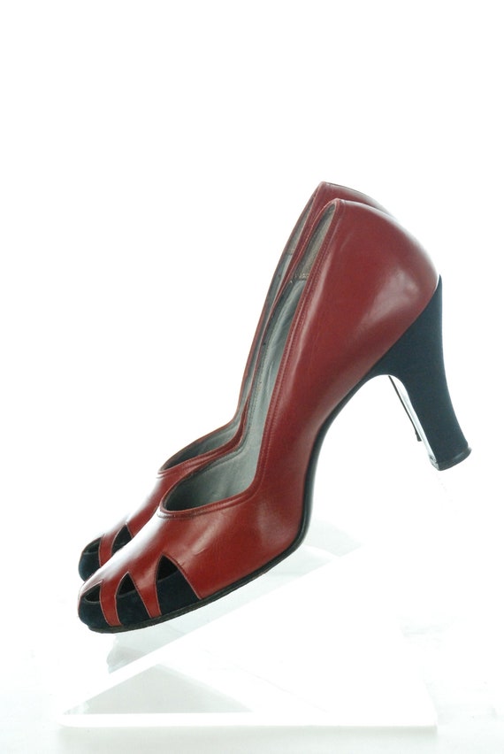 Vintage 1940s Shoes - Killer 40s Two Tone High Hee