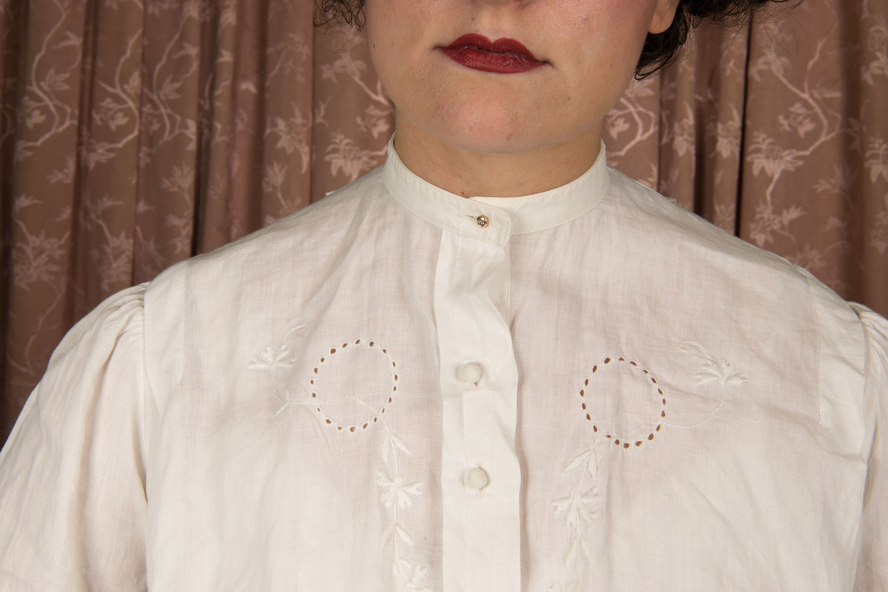 Victorian Blouse - Authentic Antique C. 1890s Linen Blouse