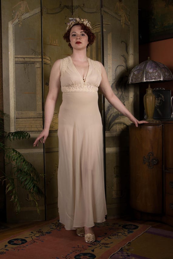 1930s Nightgown - Exquisite Vintage 30s Sheer Silk Chiffon Bias Cut Nightgown with Satin Applique