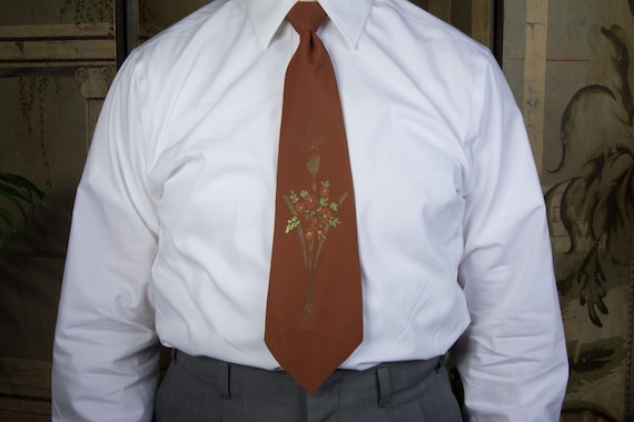 Vintage 1940s Handpainted Wide with Floral and Thistle Bouquet