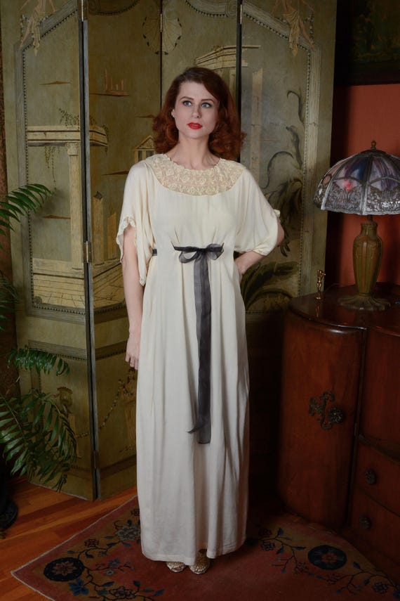 1910s Nightgown - Ultra Soft Silk Nightgown in Ivory Silk with Filet Lace Collar, Adjustable Size Fits small to XXL