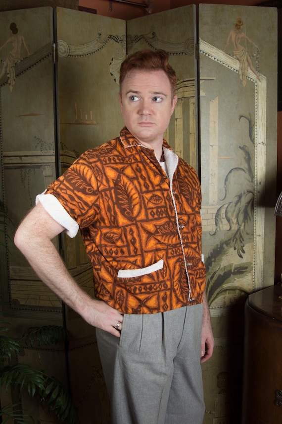 Vintage 1960s SURF KING Cabana Shirt in Tiger Colors Tiki Print with White Terry Cloth Lining