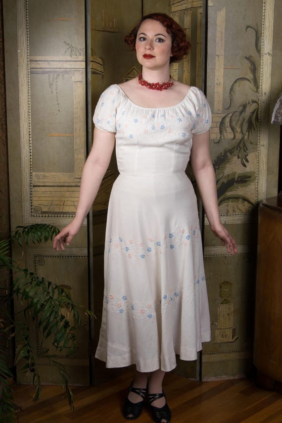 1940s Dress - Gorgeous Post War White Linen Puff Sleeve Dress with Embroidered Bias Cut Skirt
