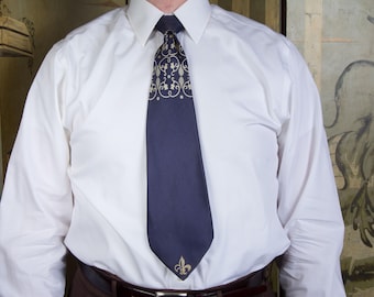 Vintage 194 50s All Silk Wide Necktie in Blue with White and Gold Motif and Fleur de Lis