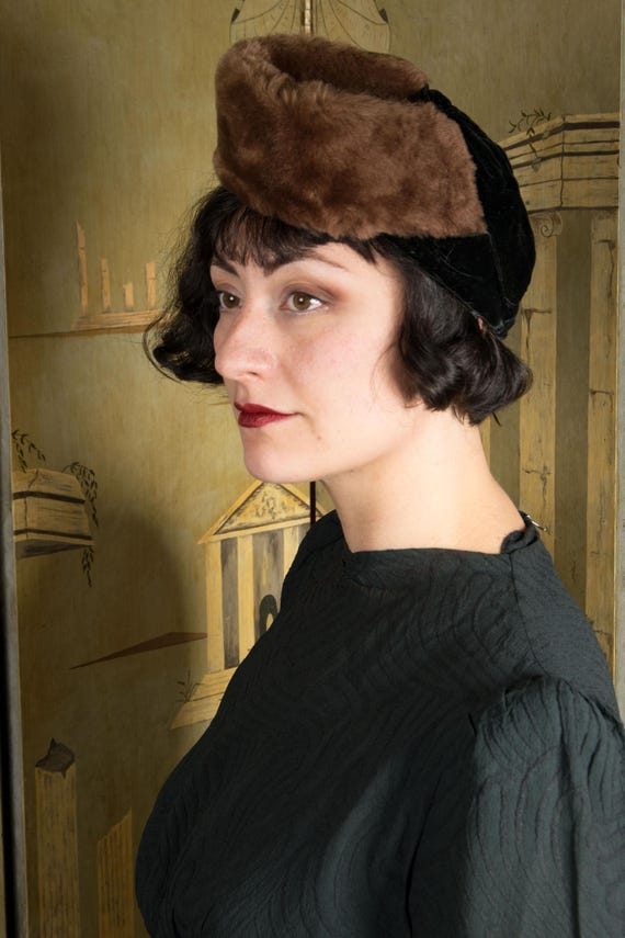 1940s Hat - Lush Vintage 40s Brown Mouton Fur and Black Velvet Tilt Hat