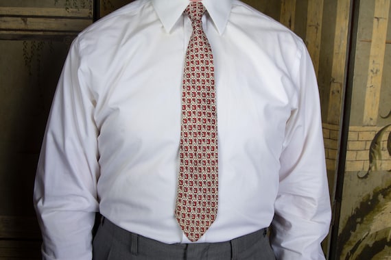 Vintage 1920s Silk Tie with Art Deco Geometric Print in Rust Red and Black on Ivory