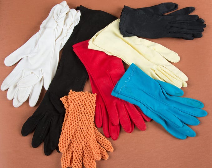 Lot #58 A Group of 7 Pairs 1950s and 60s Gloves  WOUNDED BIRDS SALE