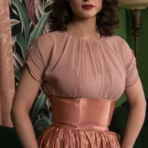 1940s Dress Set Exceptional Two Piece Chiffon and Satin Evening Ensemble High Waist Skirt & Draped Blouse in Mauve Pink image 4
