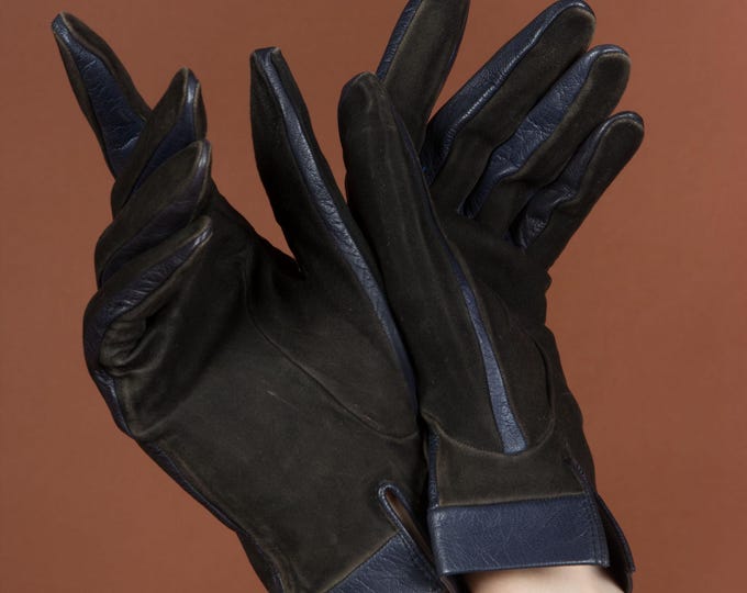 1950s Gloves - Size 8 - Smart Two Tone Black Suede and Navy Leather Short Gloves Madova Made in Florence