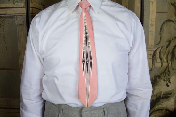 Vintage 1950s PINK Rockabilly Satin Necktie with MCM White, Silver and Black Embellishment