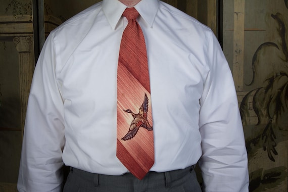 Vintage 1940s Striking Airbrush Handpainted Wide Tie with Flying Wild Duck in Brick Red Hues