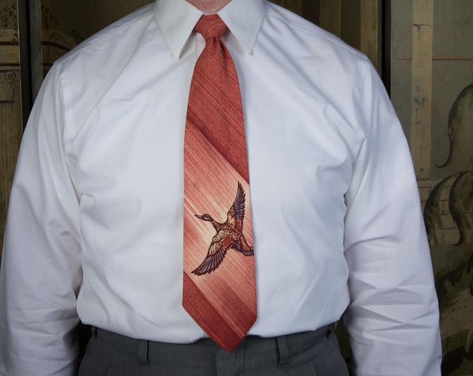 Vintage 1940s Striking Airbrush Handpainted Wide Tie with Flying Wild Duck in Brick Red Hues