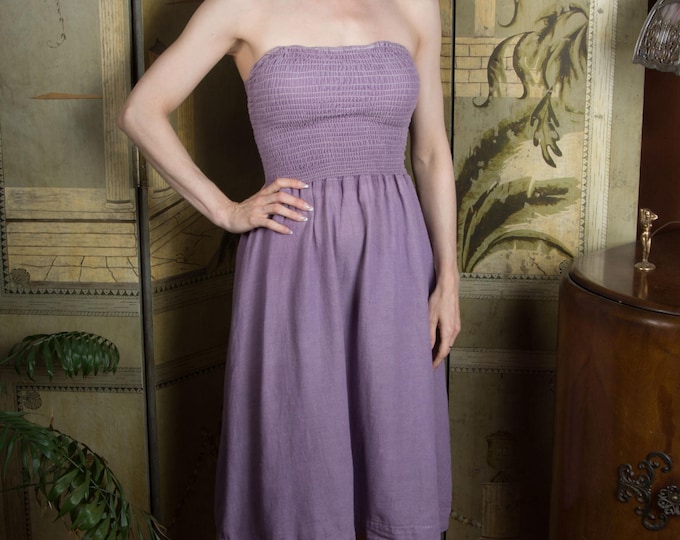 1940s Strapless Summer Sundress Vintage 1940s or Early 50s Purple Chambray Cotton Frock with Smocked Bodice