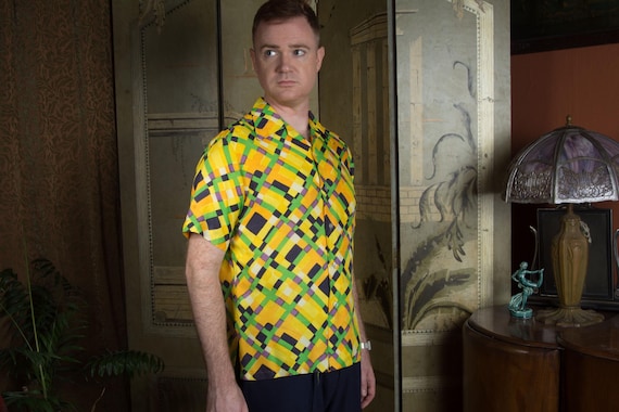 Vintage 1960s Bright Loud Plaid Short Sleeve Casual Shirt in Yellow, Orange, Purple, Green and Navy