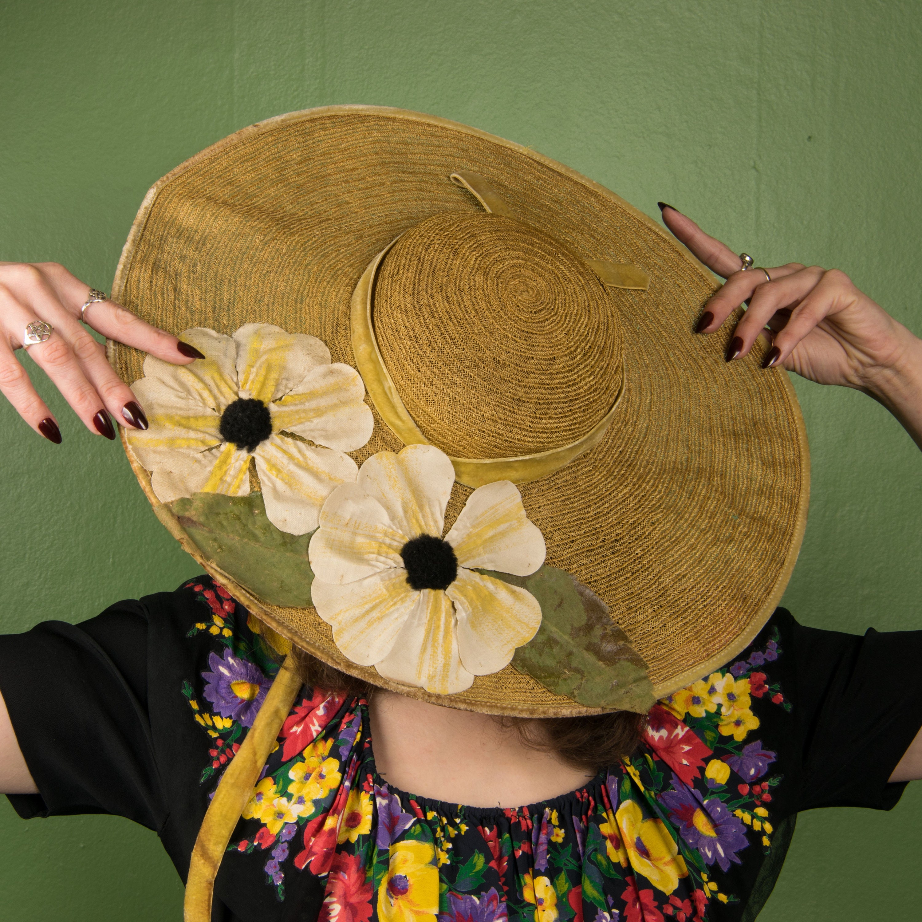 1930s Hat Chartreuse Yellow-Green Shallow Wide Brimmed 30s Sun Hat with  Flat Millinery Flowers