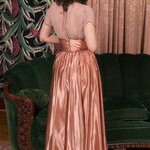 1940s Dress Set Exceptional Two Piece Chiffon and Satin Evening Ensemble High Waist Skirt & Draped Blouse in Mauve Pink image 7